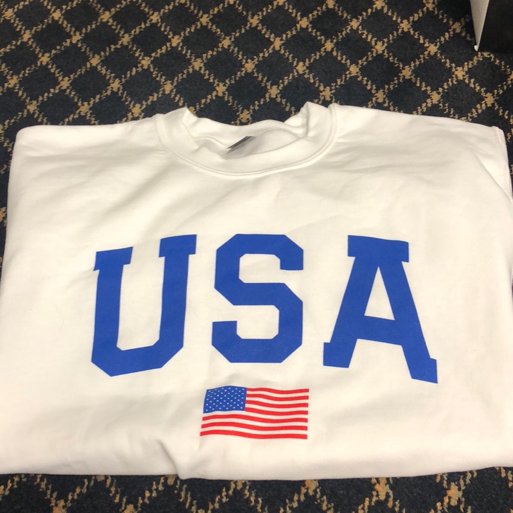 NWOT USA THE PINK LILY BOUTIQUE SWEATSHIRT